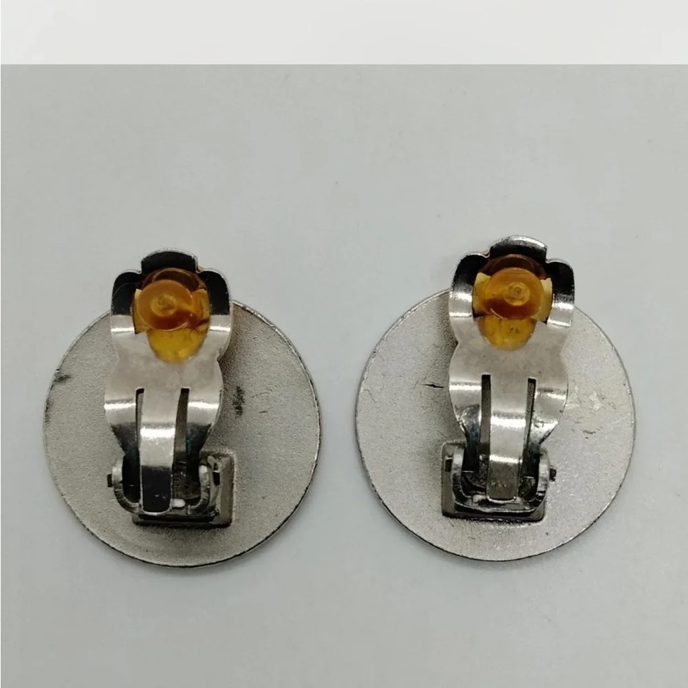 Chanel clip on Logo earrings